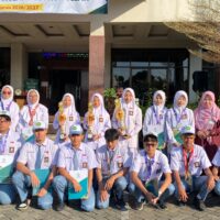 Konsistensi Mengantar Prestasi, SMAHA Apresiasi Siswa Berprestasi dalam Apel Pagi